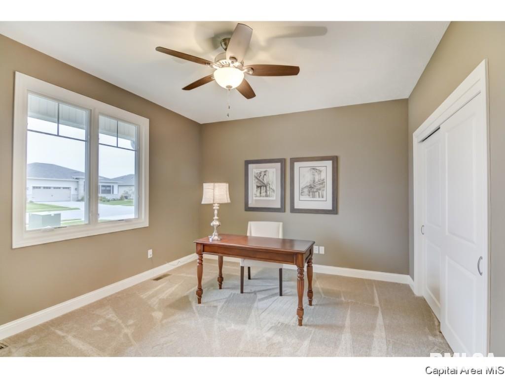 3945 Waterstone Way Springfield, IL 62711 - Photo 13 of 36