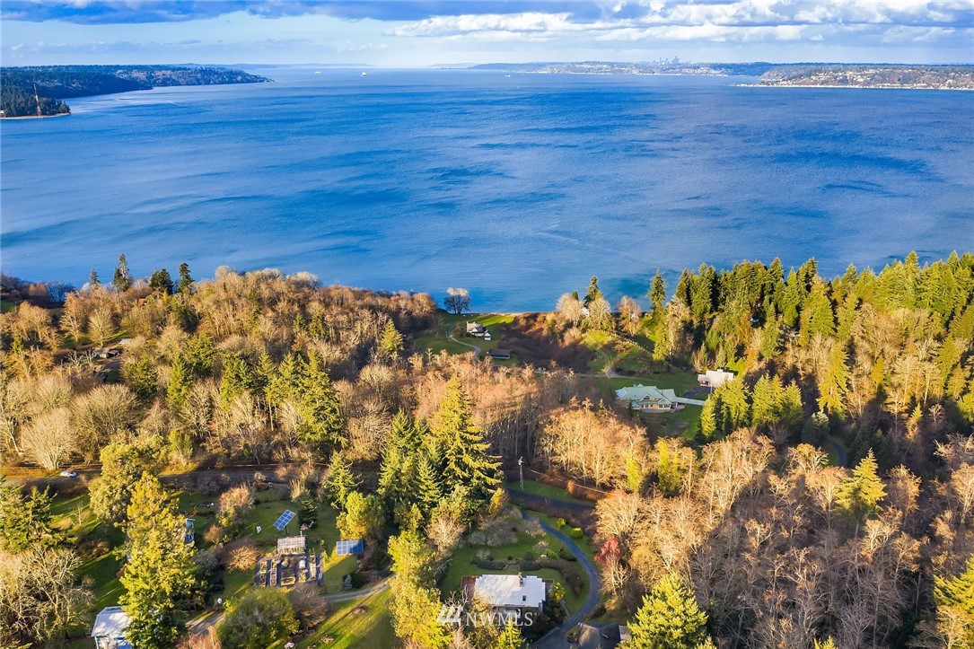 6115 Southwest Luana Beach Road Vashon, WA 98070 - Photo 34 of 35 Gallery Image 34