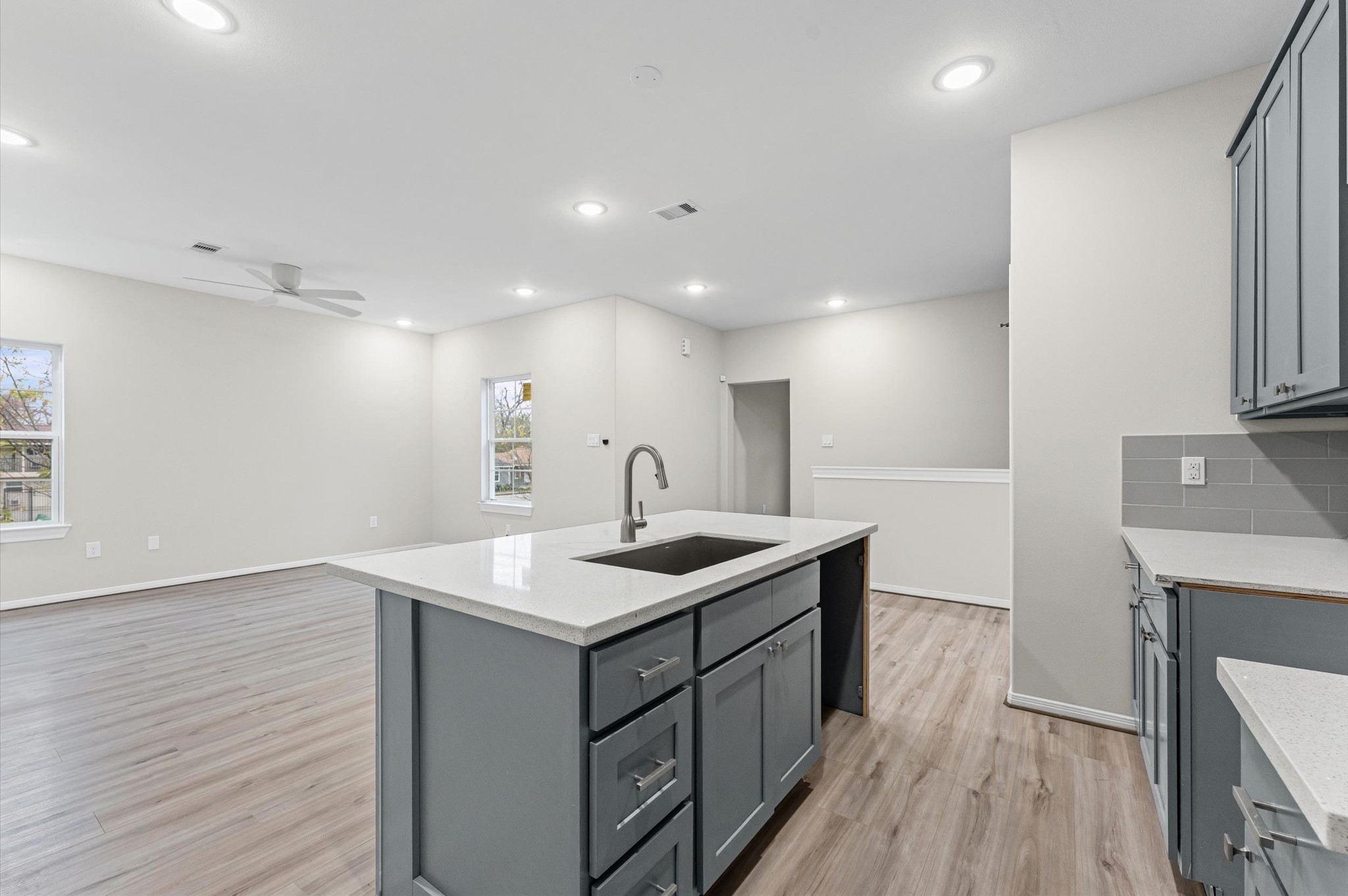 3410 Bremond Street, Unit AB Houston, TX 77004 - Photo 8 of 26