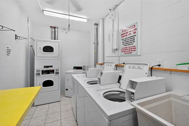 $495,000 | 2100 Benjamin Franklin Drive, Unit 203, Sarasota, FL 34236