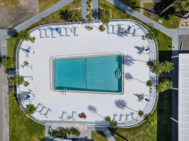 $495,000 | 2100 Benjamin Franklin Drive, Unit 203, Sarasota, FL 34236