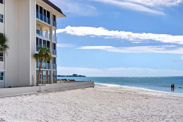 $495,000 | 2100 Benjamin Franklin Drive, Unit 203, Sarasota, FL 34236