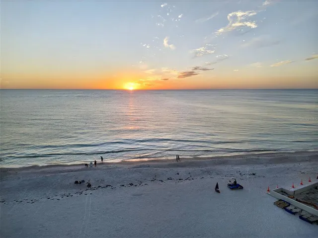 $495,000 | 2100 Benjamin Franklin Drive, Unit 203, Sarasota, FL 34236