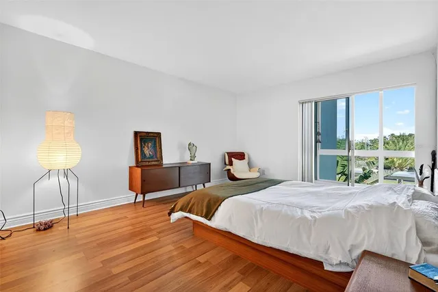 $495,000 | 2100 Benjamin Franklin Drive, Unit 203, Sarasota, FL 34236