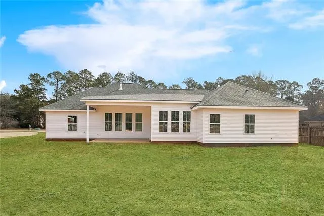 $419,000 | 450 Autumn Wind Lane, Mandeville, LA 70471
