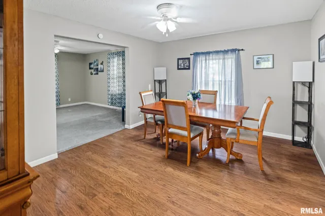 $124,900 | 2109 North Broadway, Salem, IL 62881