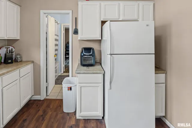 $124,900 | 2109 North Broadway, Salem, IL 62881