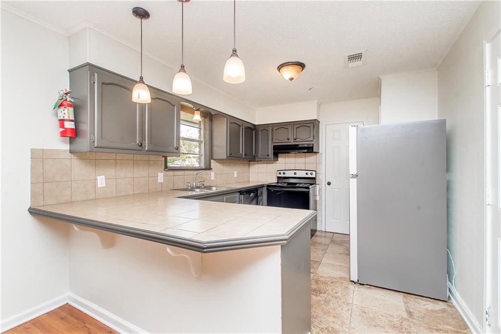 5319 Wexford Drive Baton Rouge, LA 70814 - Photo 2 of 16