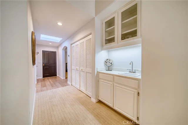 $7,600 | 32 Dover Place, Manhattan Beach, CA 90266