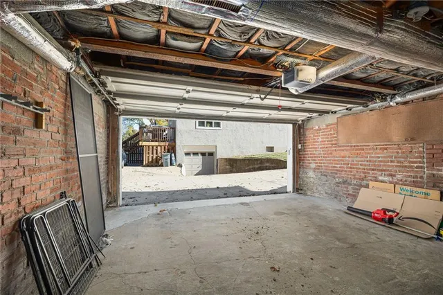 $289,900 | 2111 Lovers Lane, St. Joseph, MO 64505