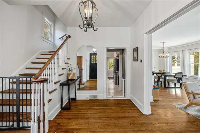 $289,900 | 2111 Lovers Lane, St. Joseph, MO 64505