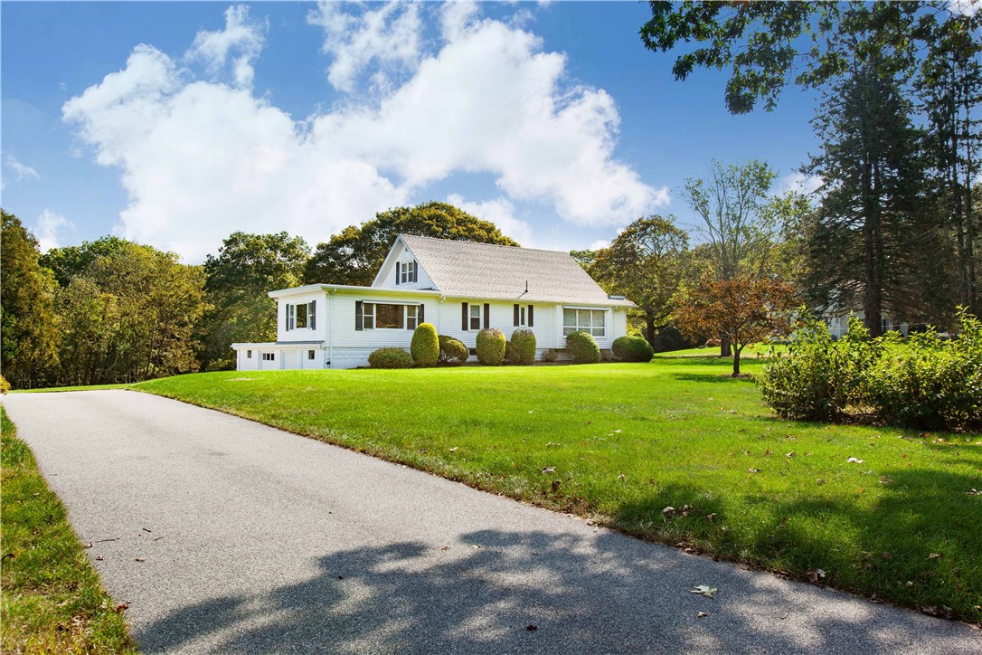121 Olney Arnold Road Cranston, RI 02921 - Photo 1 of 35 Gallery Image 1