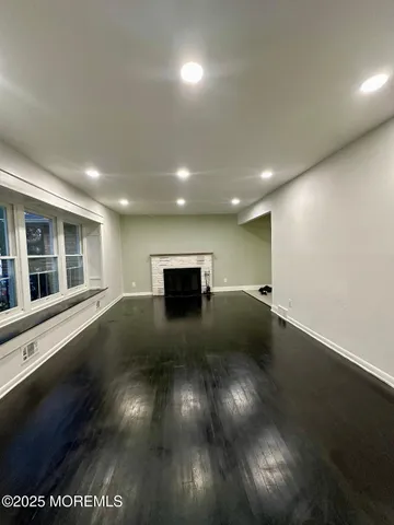 a view of livingroom