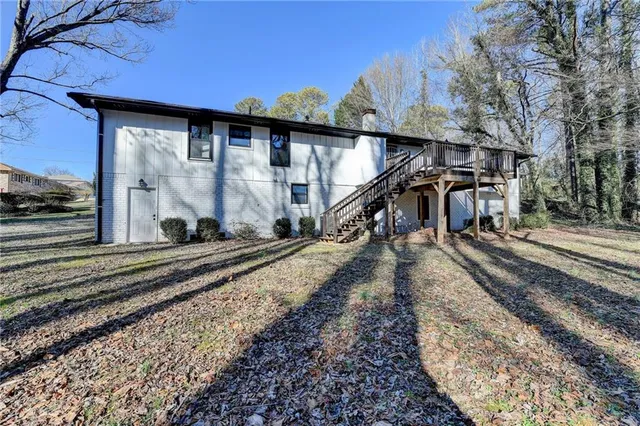 $449,900 | 1900 Mornington Lane, Snellville, GA 30078