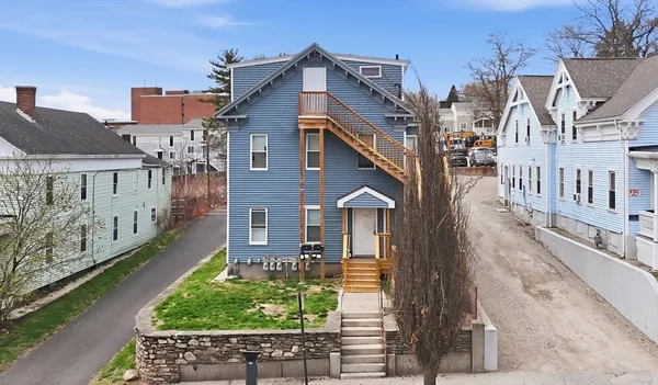 $1,100,000 | 34 Irving Street, Worcester, MA 01609