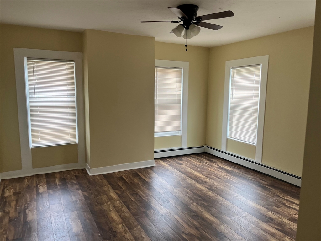 34 Irving Street Worcester, MA 01609 - Photo 20 of 33