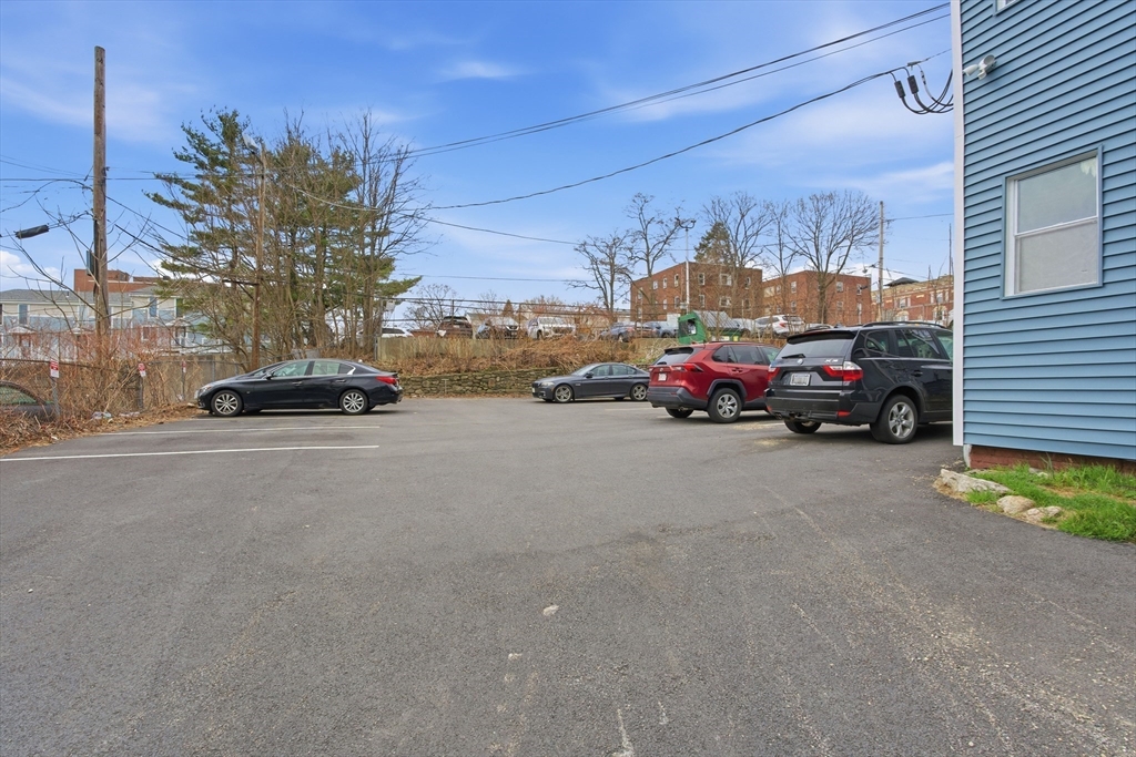 34 Irving Street Worcester, MA 01609 - Photo 8 of 33