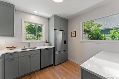 $929,000 | 170 Crest Drive, Tarrytown, NY 10591