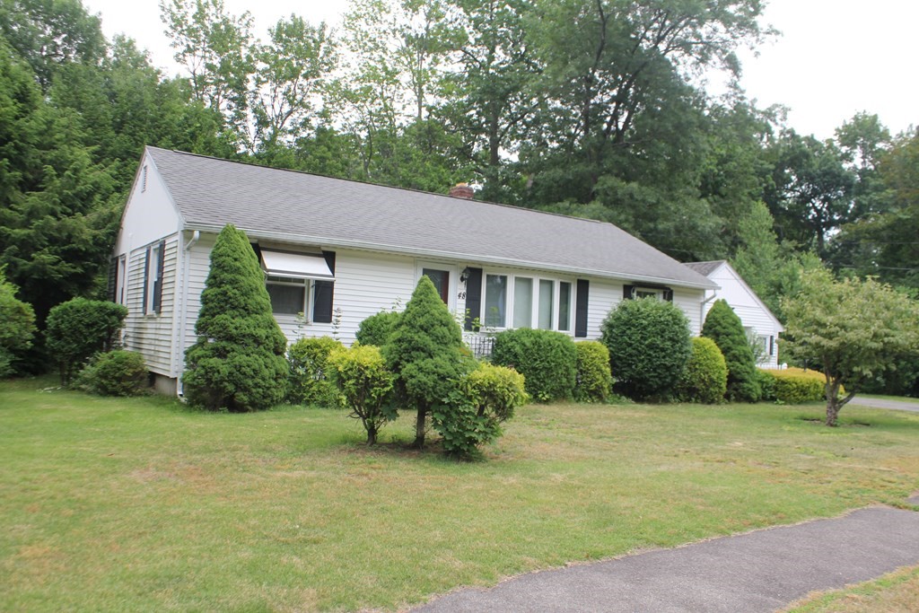 48 Clematis Road Agawam, MA 01001 - Photo 1 of 10 Gallery Image 1