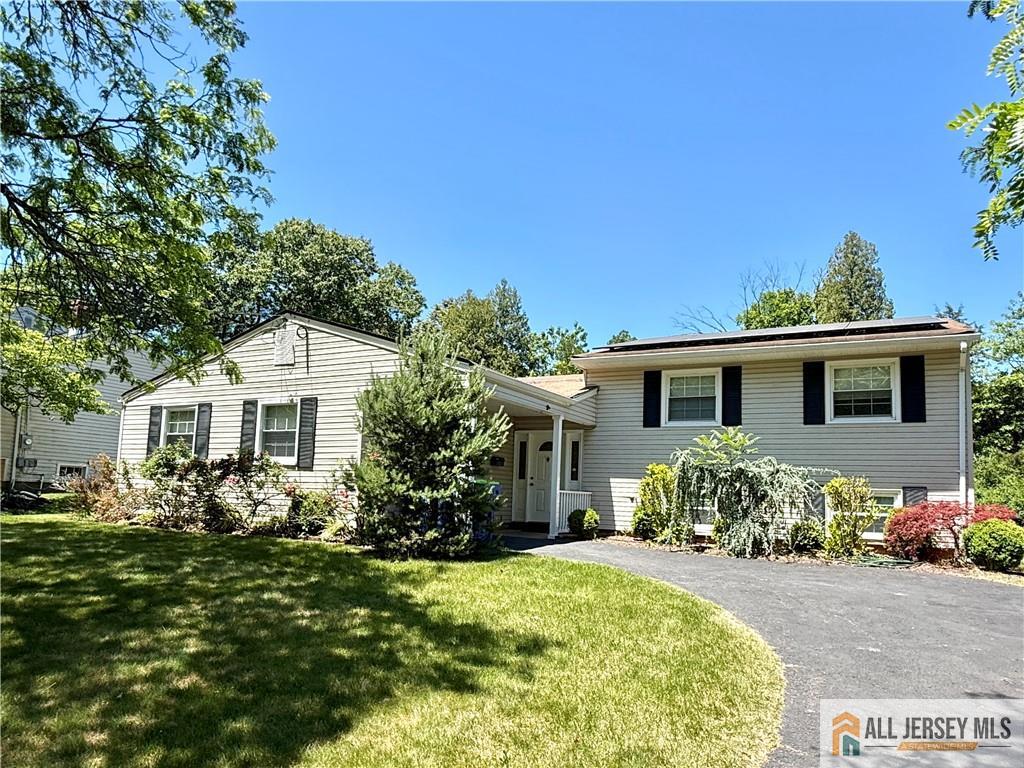 44 Drake Road Somerset, NJ 08873 - Photo 2 of 28