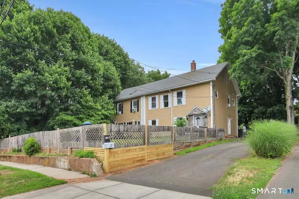 $449,000 | 12 Fairview Street, Portland, CT 06480