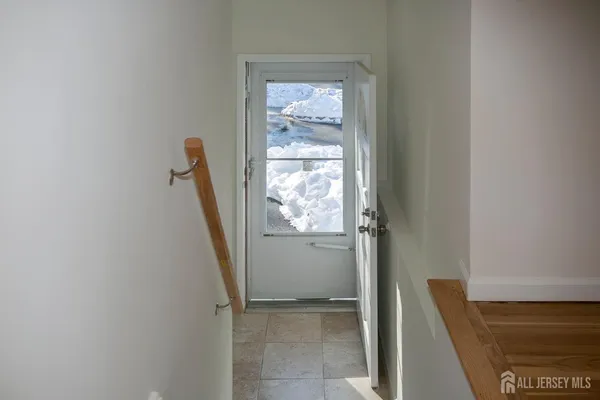 $4,725 | 40 Essex Avenue, Metuchen, NJ 08840