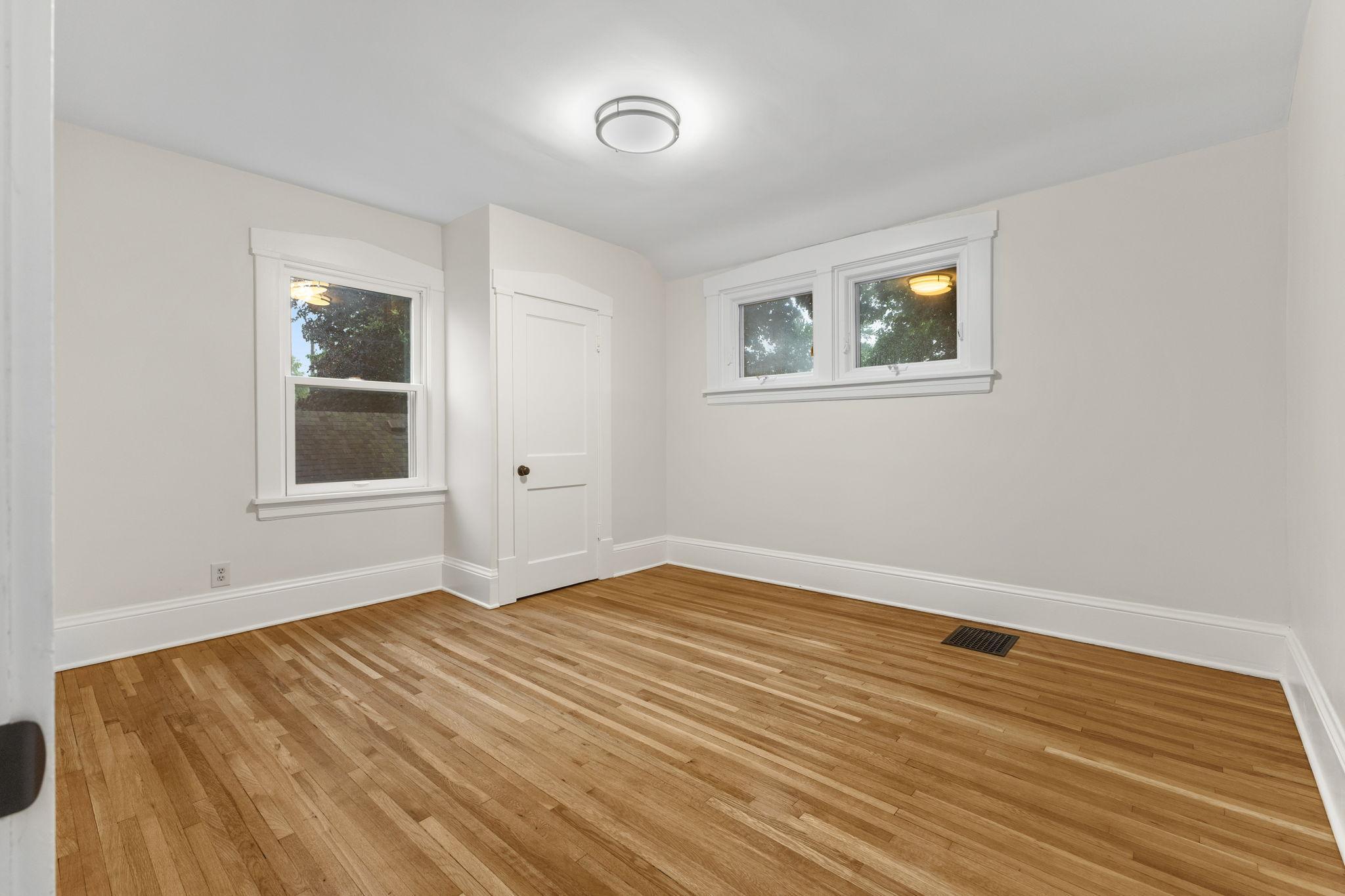 6045 Clinton Avenue Minneapolis, MN 55419 - Photo 41 of 73