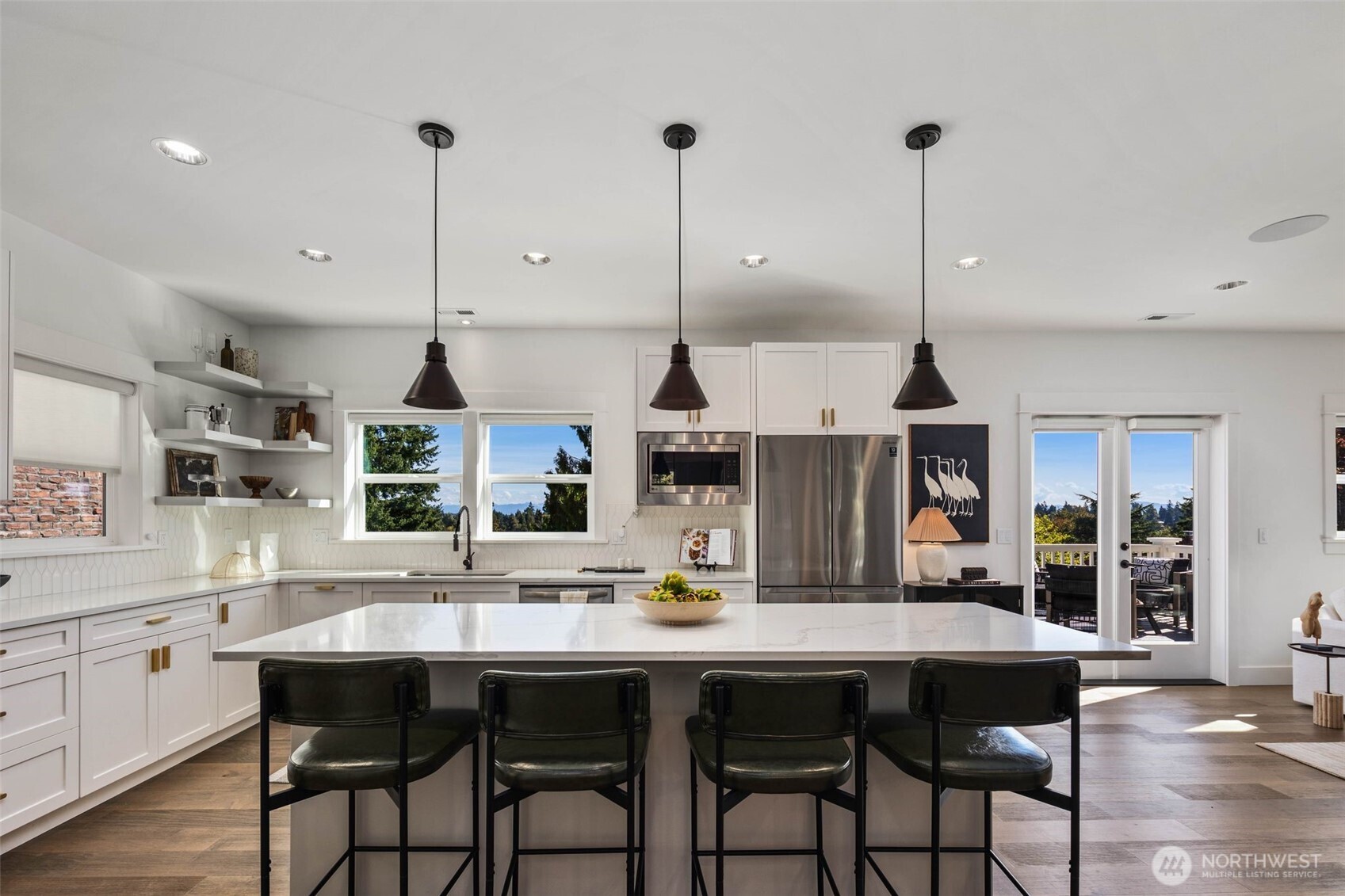 8912 17th Avenue Northeast Seattle, WA 98115 - Photo 11 of 40