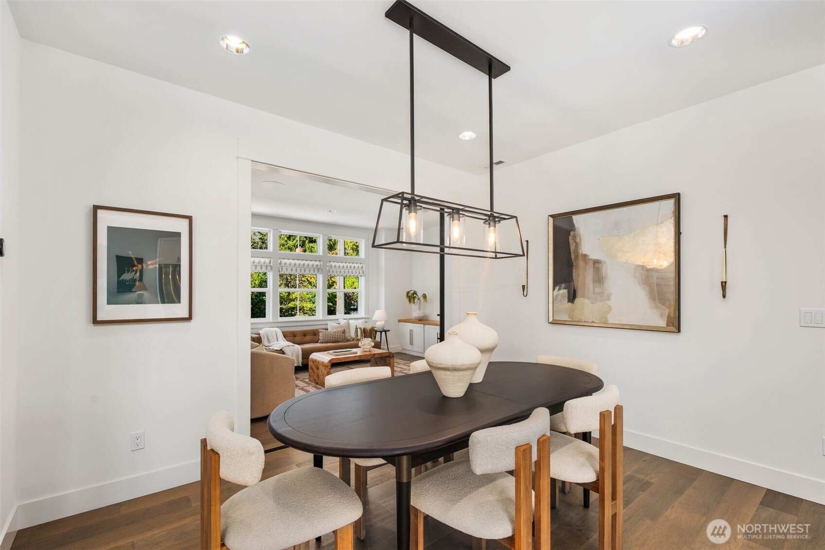 8912 17th Avenue Northeast Seattle, WA 98115 - Photo 14 of 40