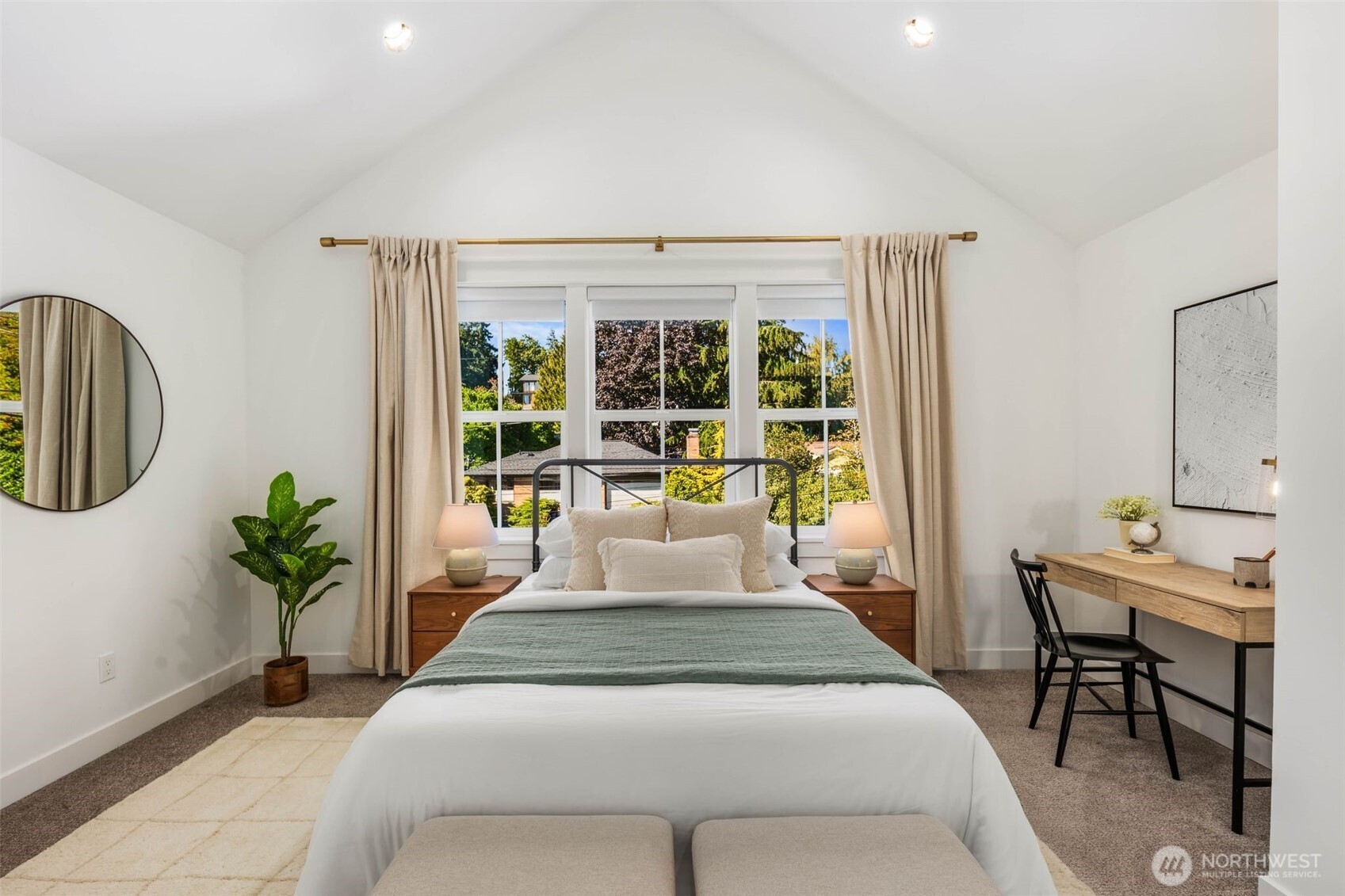 8912 17th Avenue Northeast Seattle, WA 98115 - Photo 28 of 40