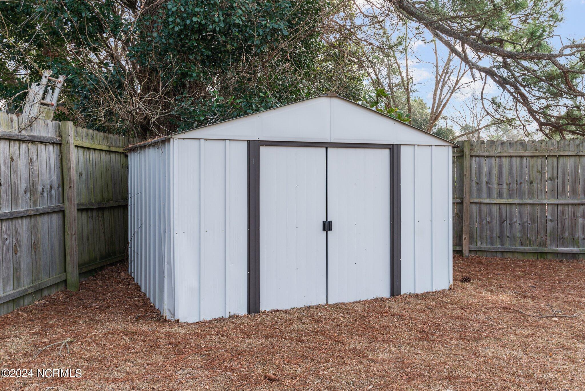 2807 Murray Hill Road Kinston, NC 28504 - Photo 23 of 25 9-Exterior-MetalStorage