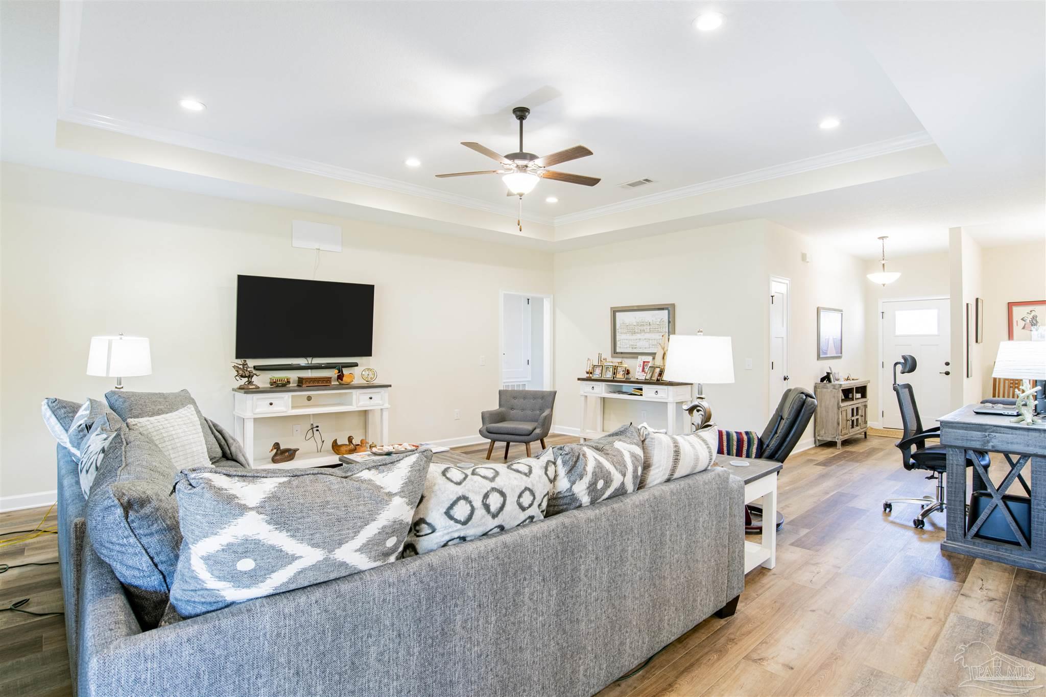 10512 Lyttleton Loop Lillian, AL 36549 - Photo 15 of 41 Neutral colors!