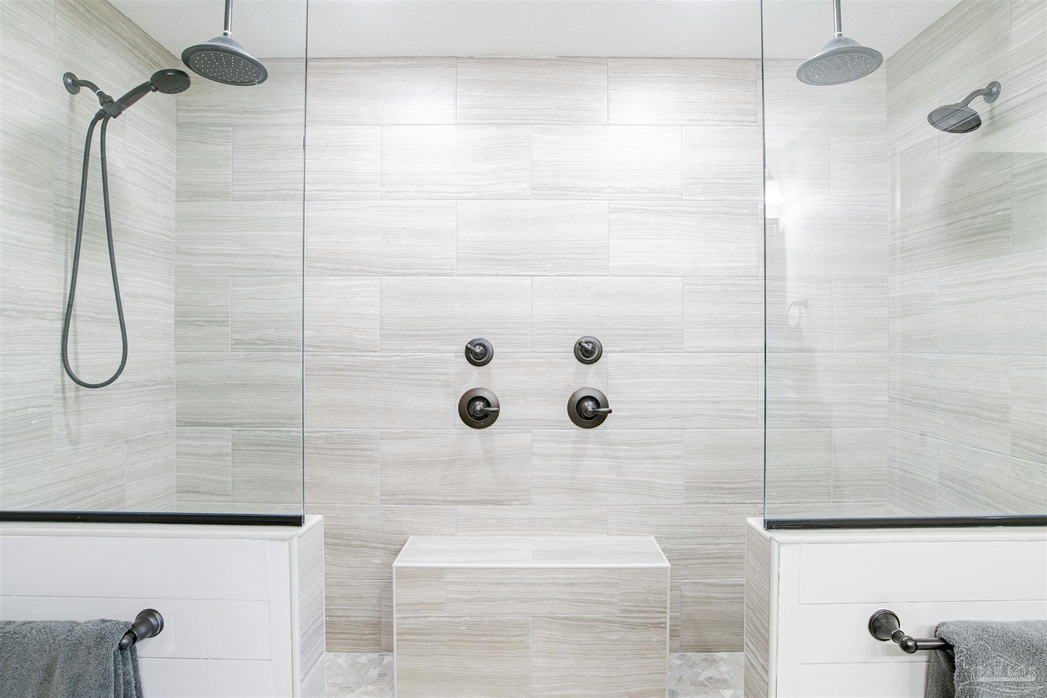 10512 Lyttleton Loop Lillian, AL 36549 - Photo 21 of 41 NEW DOUBLE shower!