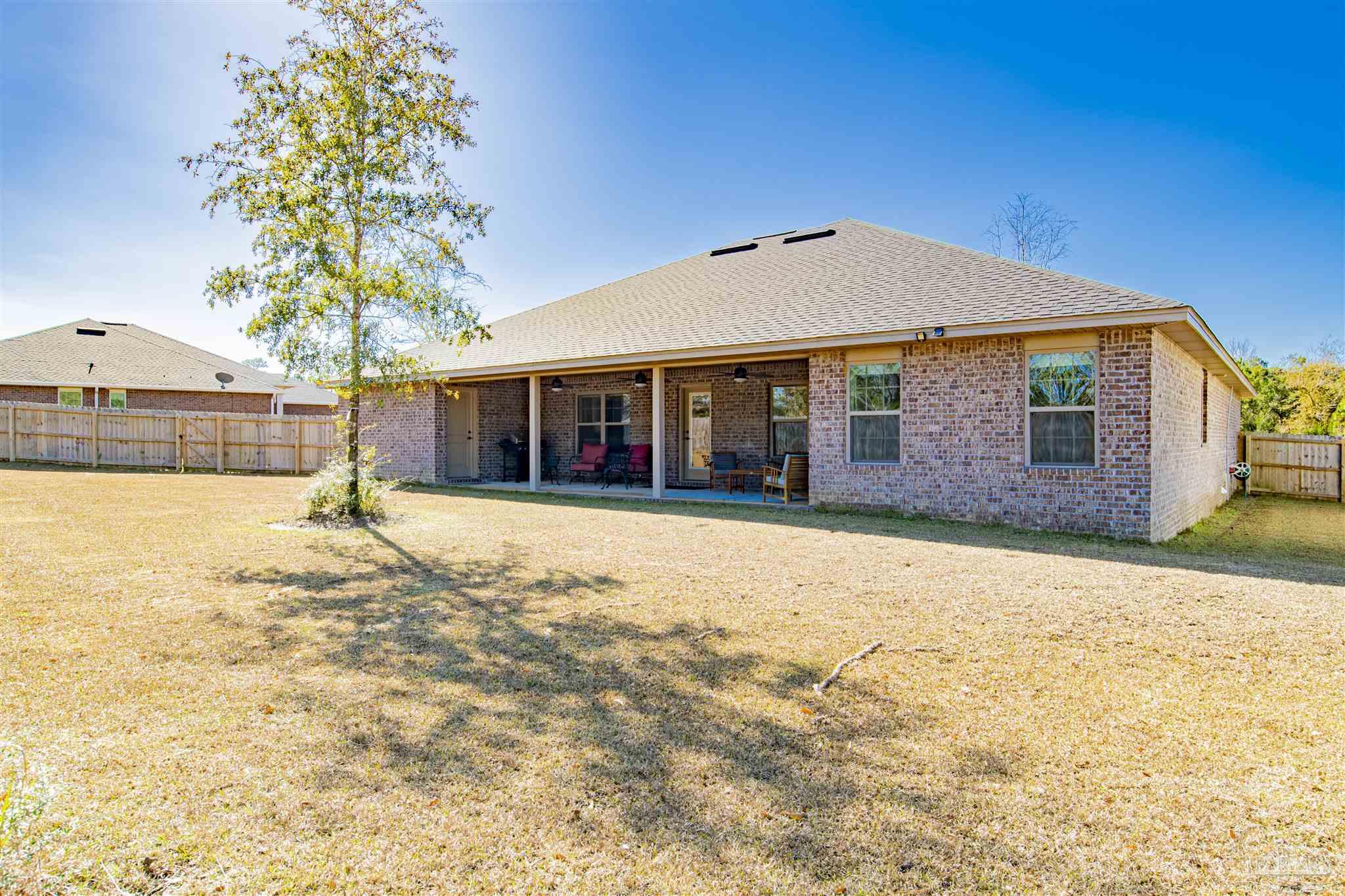 10512 Lyttleton Loop Lillian, AL 36549 - Photo 36 of 41 Lots of space!