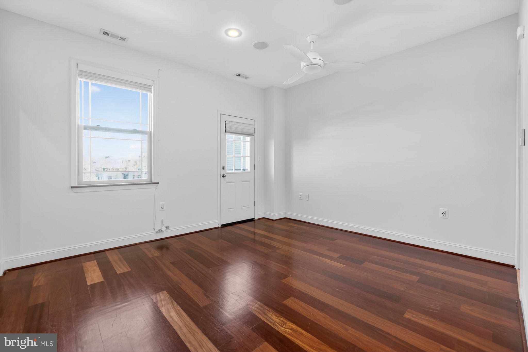 3573 Warder Street Northwest, Unit 7 Washington, DC 20010 - Photo 40 of 61