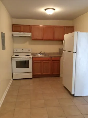 $849 | 535 Lafayette Street, Unit 2, Gretna, LA 70053