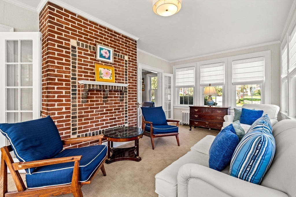 57 Garden Road Lowell, MA 01852 - Photo 15 of 35