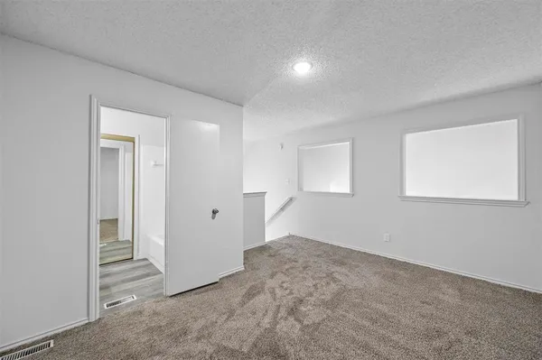 $1,300 | 9825 Walnut Street, Unit 206, Dallas, TX 75243