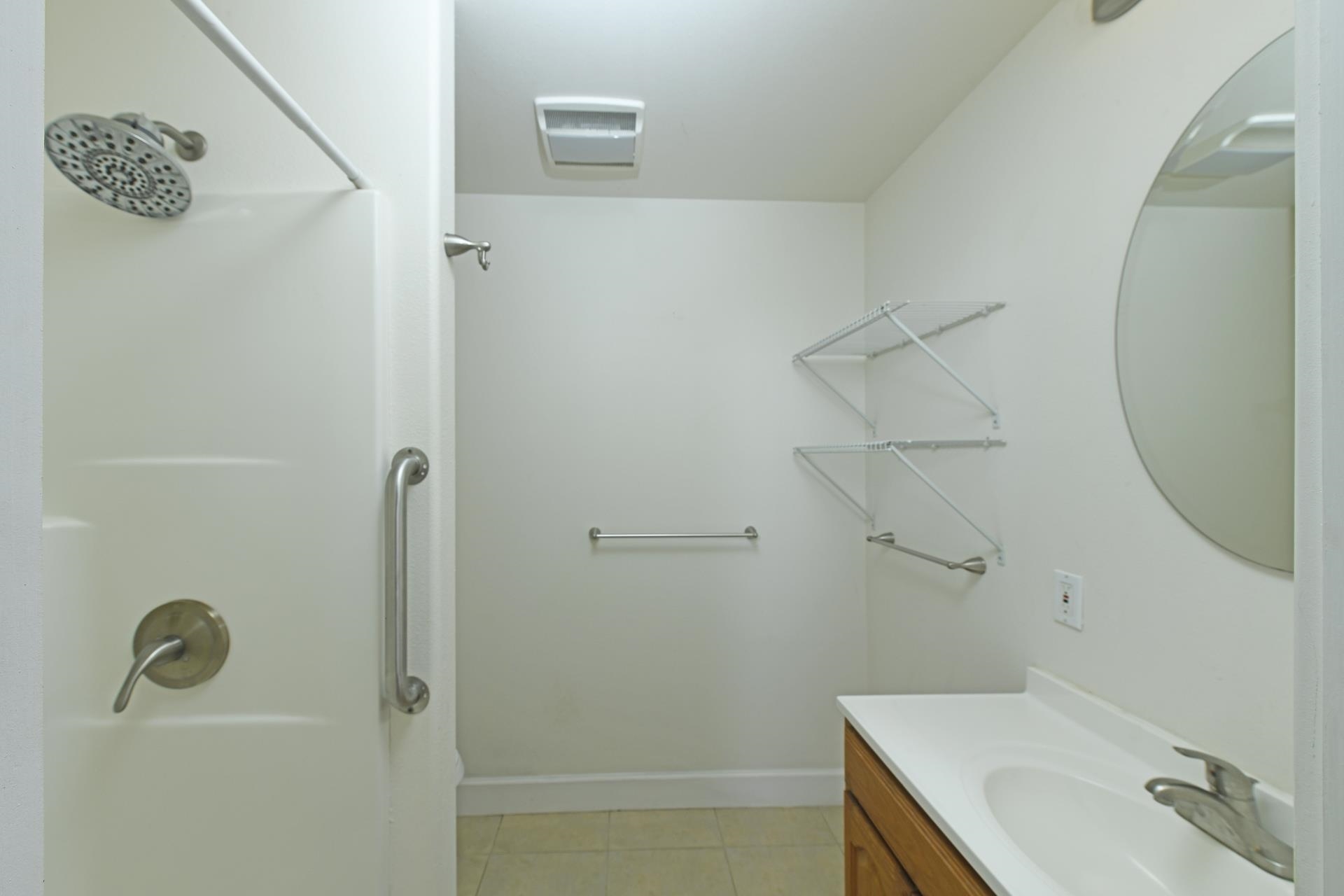 210 Napoko Place Kula, HI 96790 - Photo 31 of 37 interior lower level