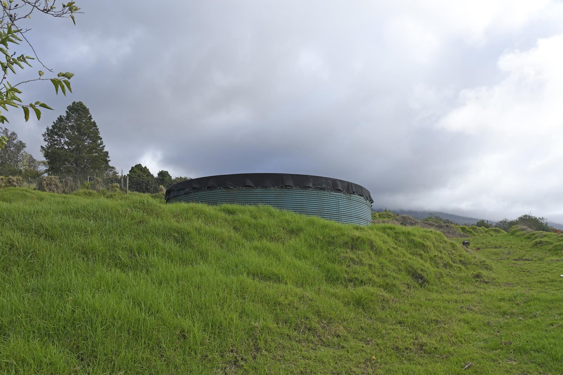 210 Napoko Place Kula, HI 96790 - Photo 35 of 37 25000 GAL. water tank .