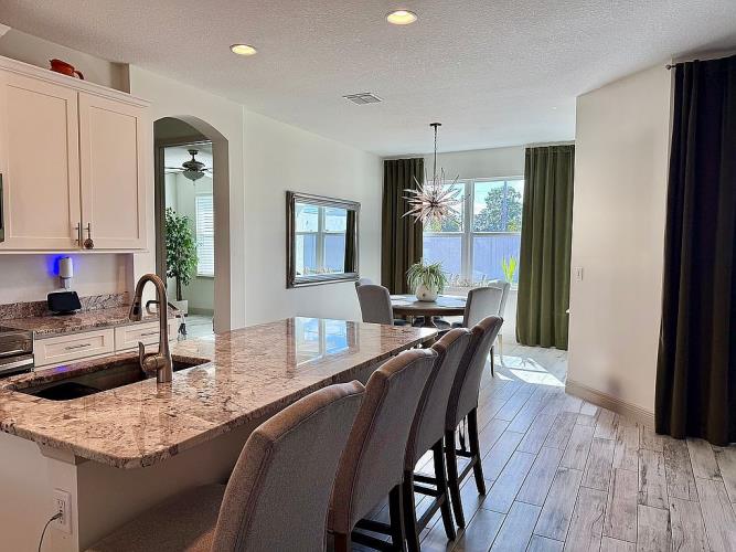 424 Southwest Ridgecrest Drive Port St. Lucie, FL 34953 - Photo 8 of 15