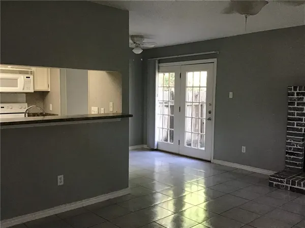 $1,500 | 13409 Saddlebrook Trail, Unit A, Austin, TX 78729