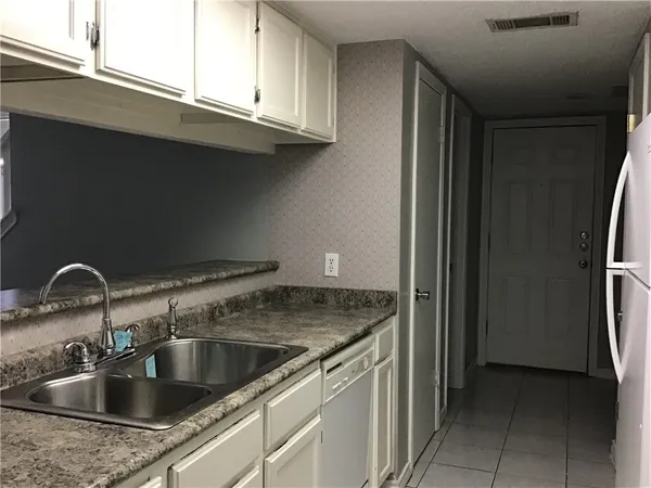 $1,500 | 13409 Saddlebrook Trail, Unit A, Austin, TX 78729