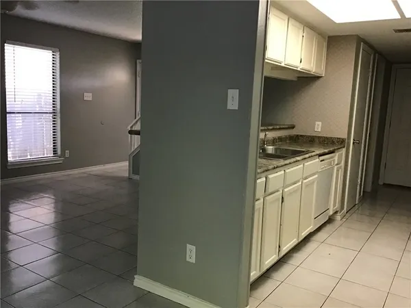 $1,500 | 13409 Saddlebrook Trail, Unit A, Austin, TX 78729