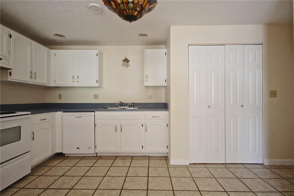39 Smithwheel Road, Unit 23 Old Orchard Beach, ME 04064 - Photo 13 of 35 Photo