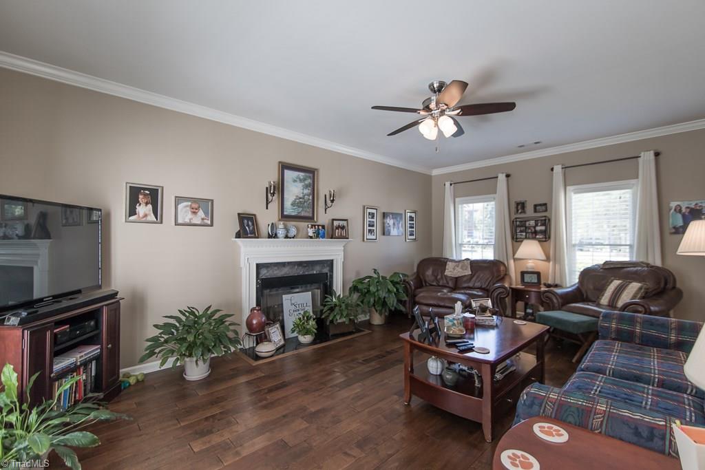 3802 Braddock Road High Point, NC 27265 - Photo 6 of 30 Gallery Image 6