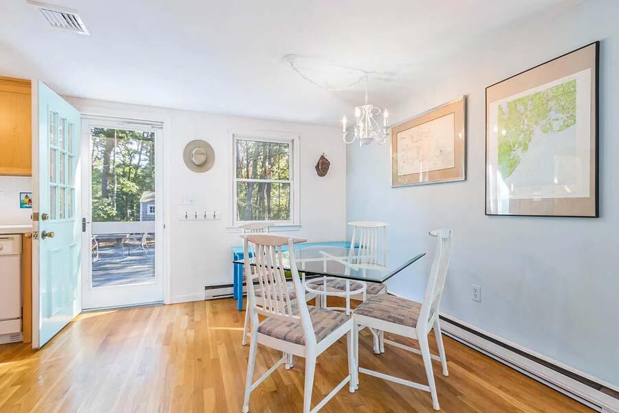 30 Fullers Marsh Road Cotuit, MA 02635 - Photo 12 of 32 20230418193727216499000000-o
