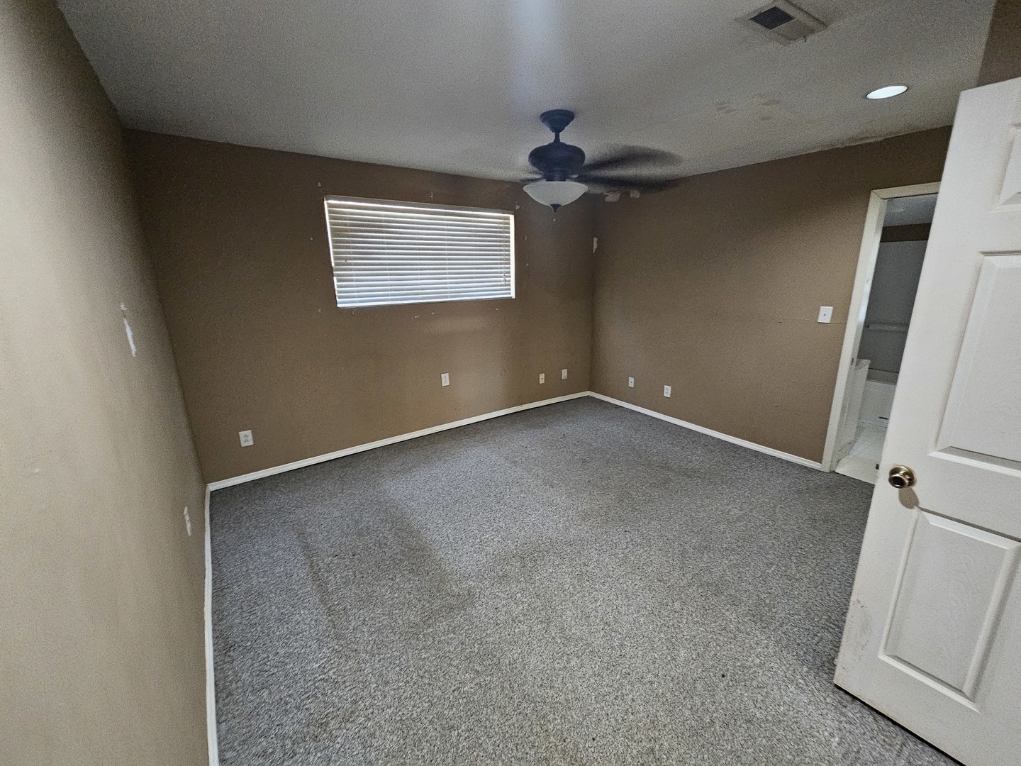 1024 Tolle Road Mount Vernon, IL 62864 - Photo 15 of 24