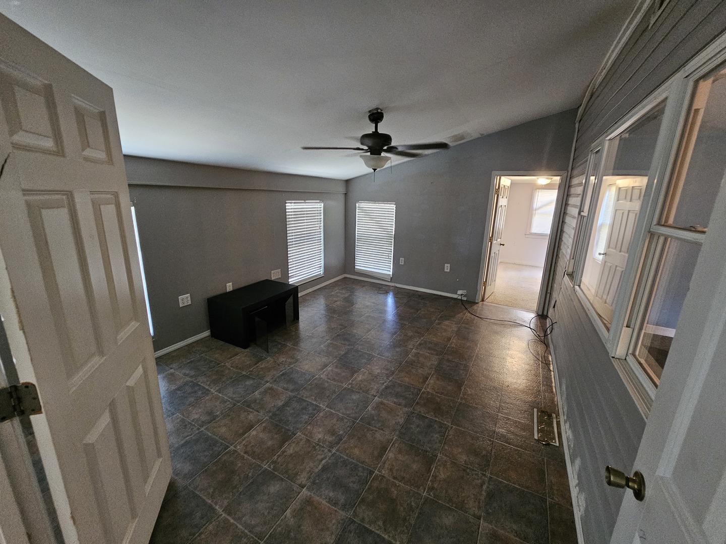 1024 Tolle Road Mount Vernon, IL 62864 - Photo 10 of 24