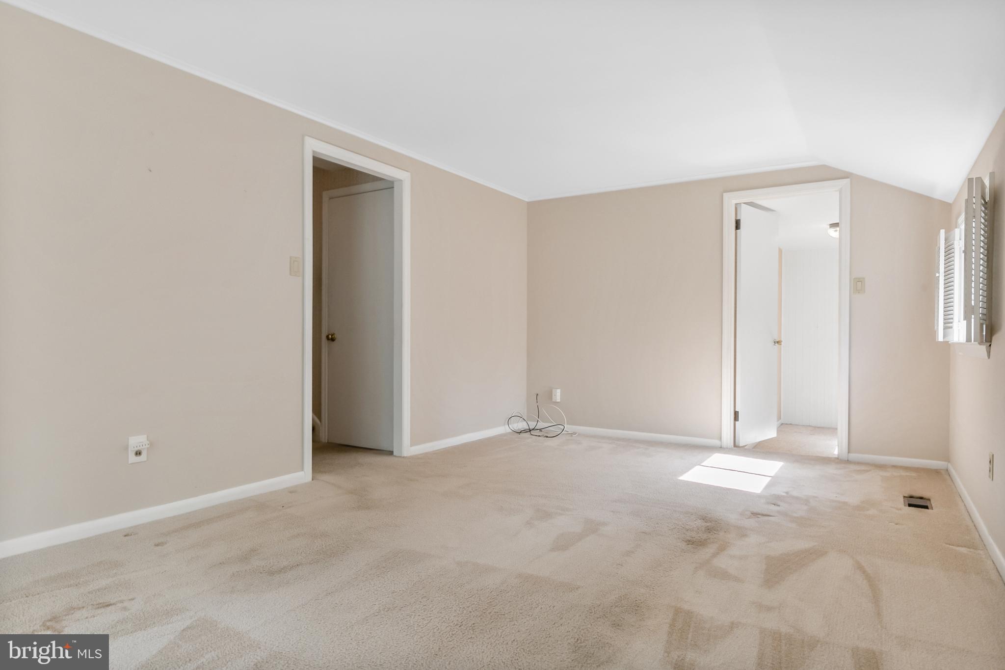 105 Farmington Road Cherry Hill, NJ 08034 - Photo 16 of 36